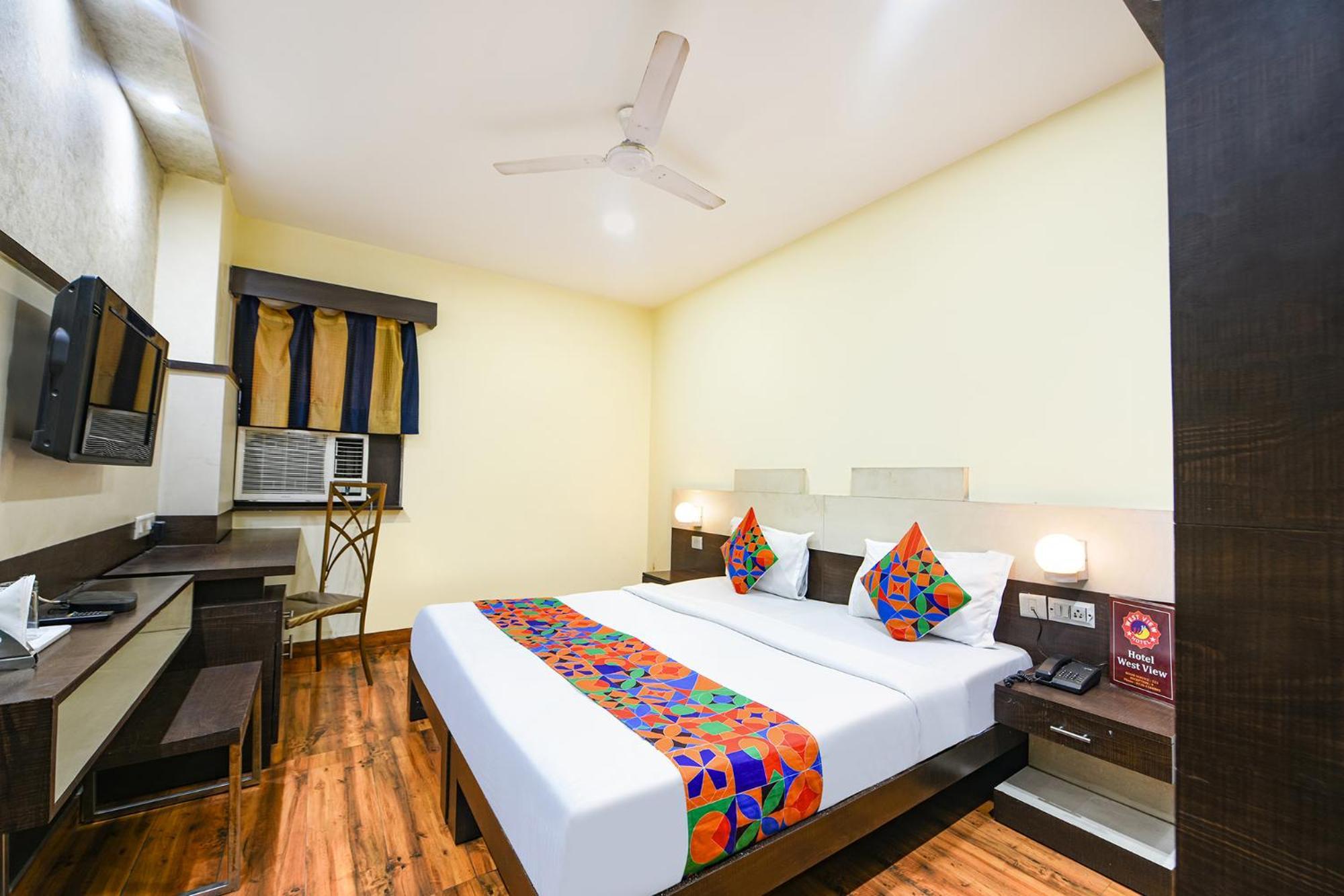 Fabhotel West View Газиабад Екстериор снимка